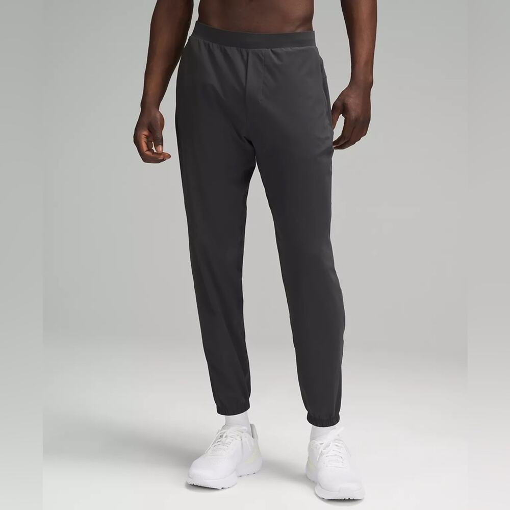 Lululemon Athletica Charcoal Gray Surge  Joggers Size XXL‎